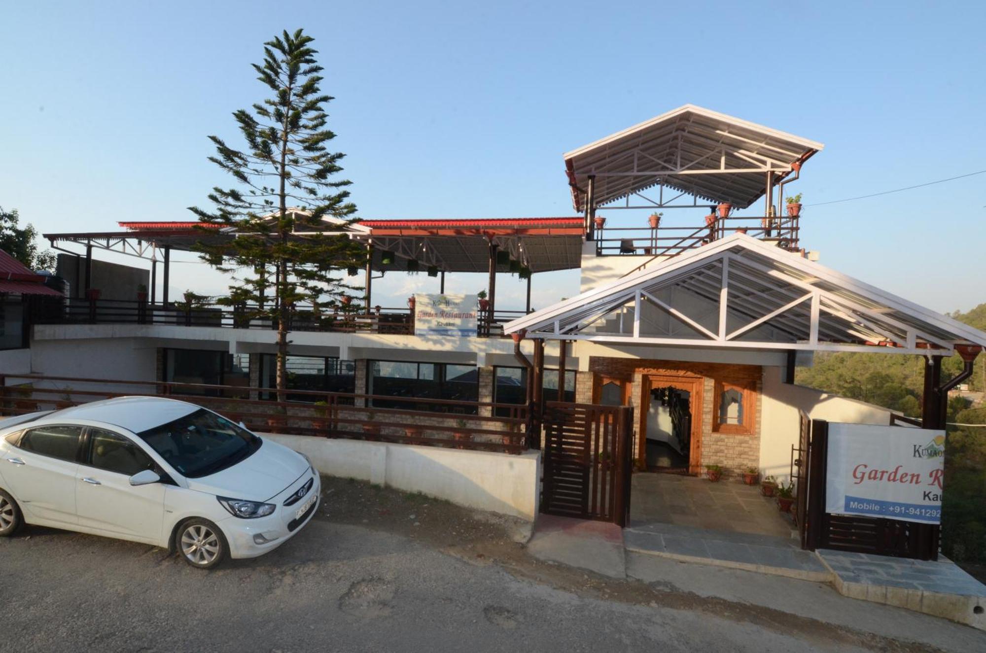 Uttarakhand Resort Каусани Екстериор снимка