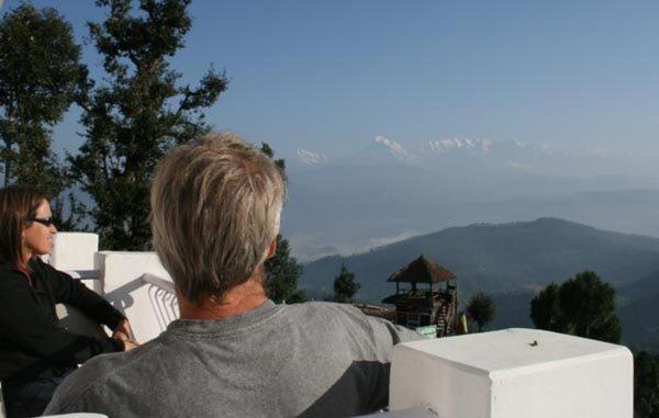 Uttarakhand Resort Каусани Екстериор снимка