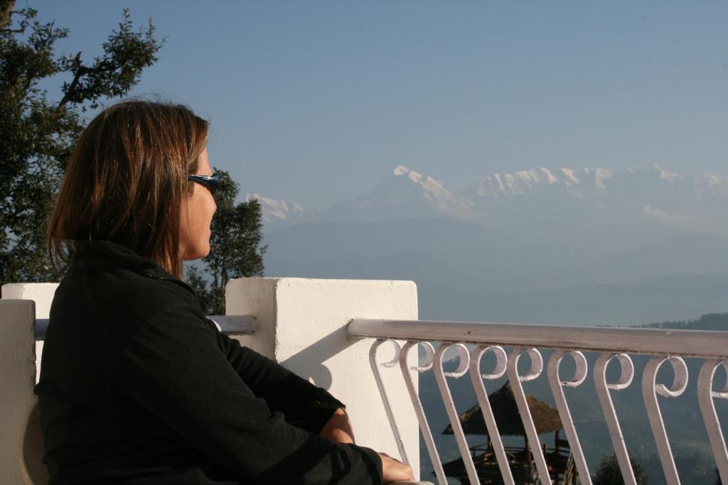 Uttarakhand Resort Каусани Екстериор снимка